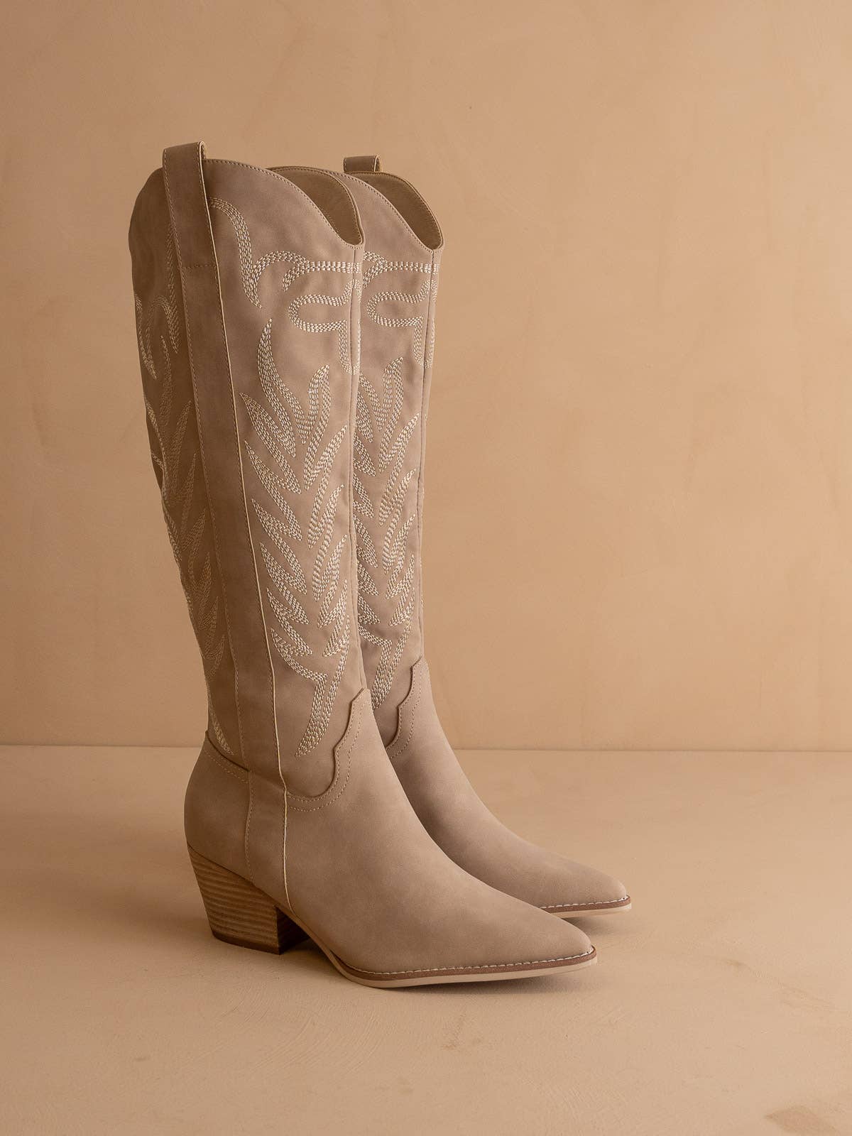 The Sand Ridge Desert Boot