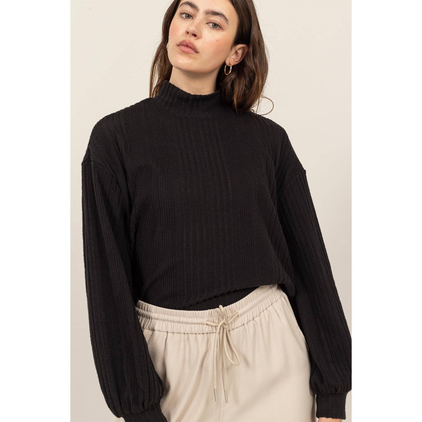 Angelina Black Ribbed Sweater
