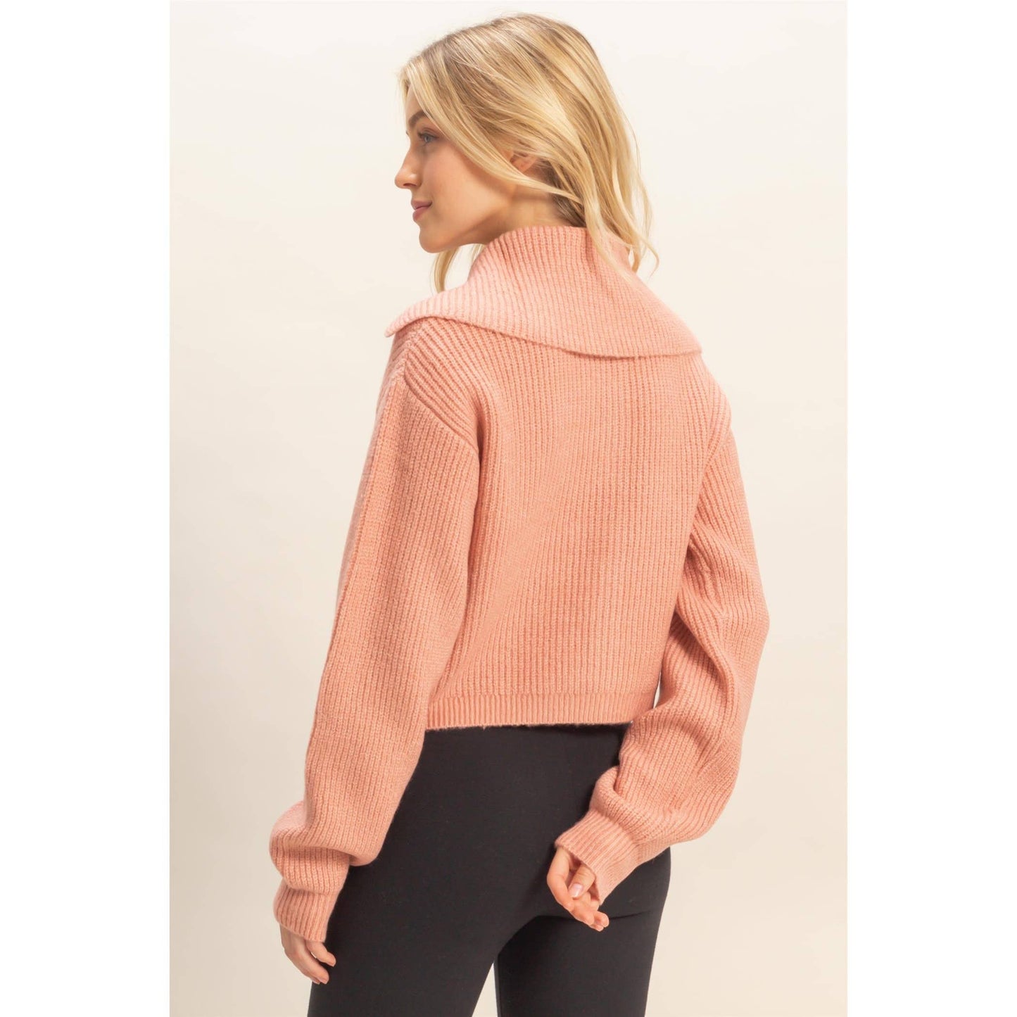 Blush&Button Collar Sweater