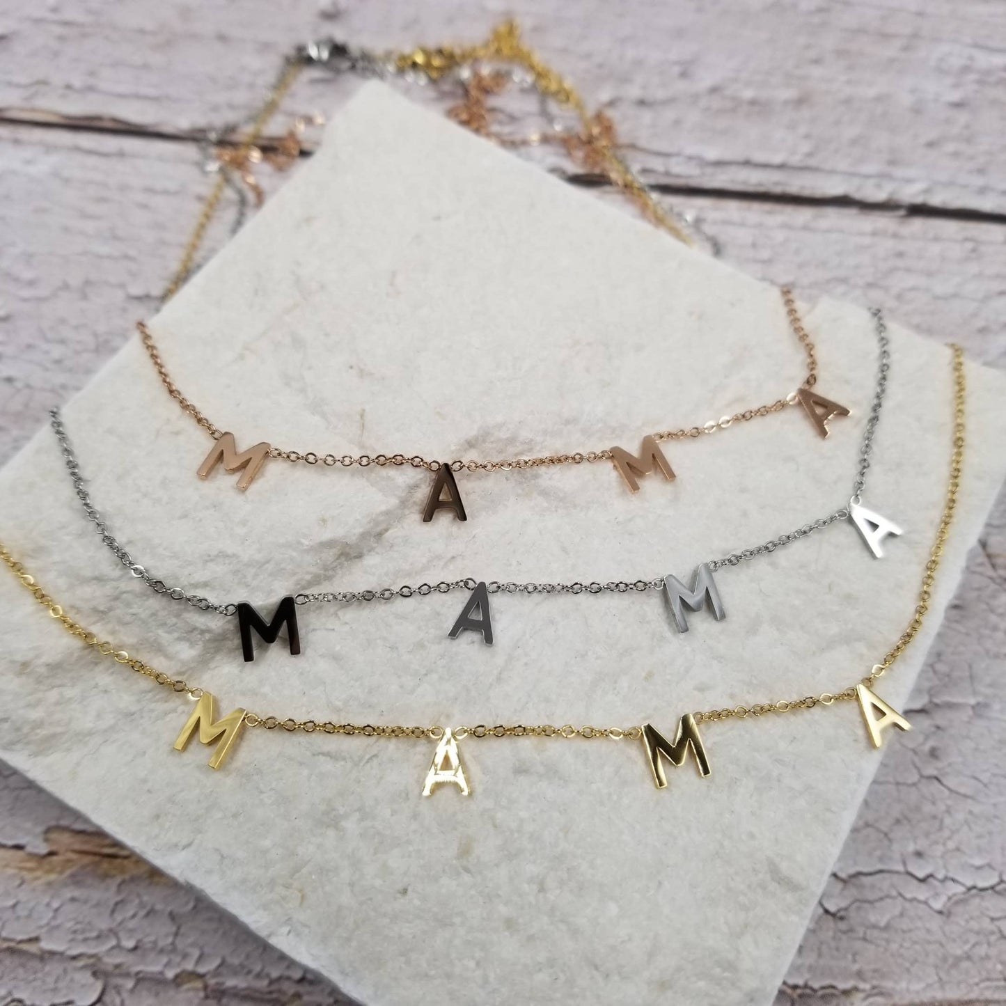 MAMA Necklace: Gold