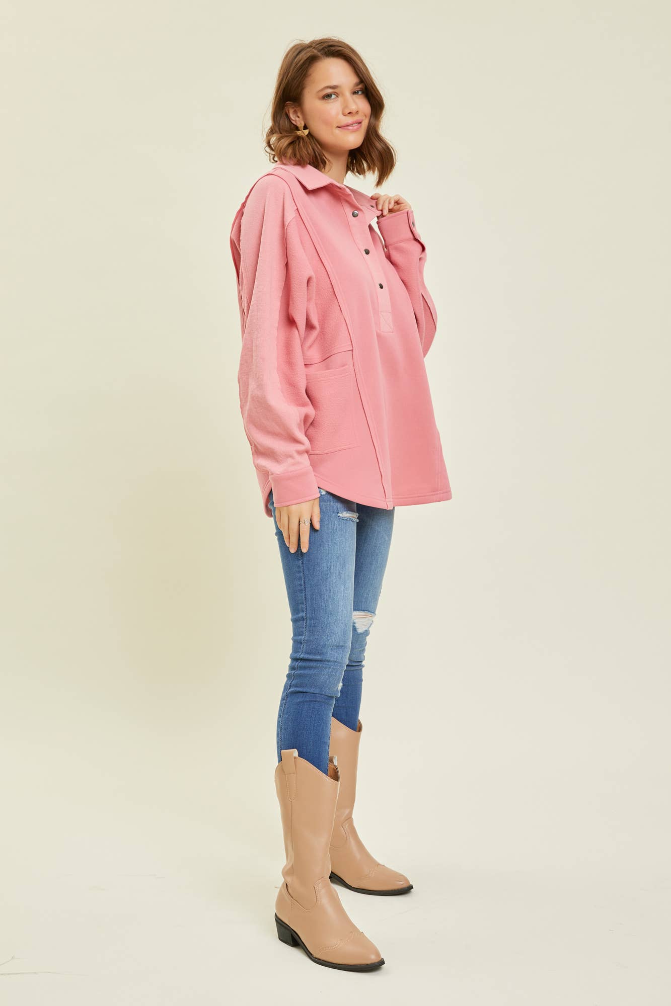 OVERSIZED FLEECE HENLEY PULLOVER: PINK