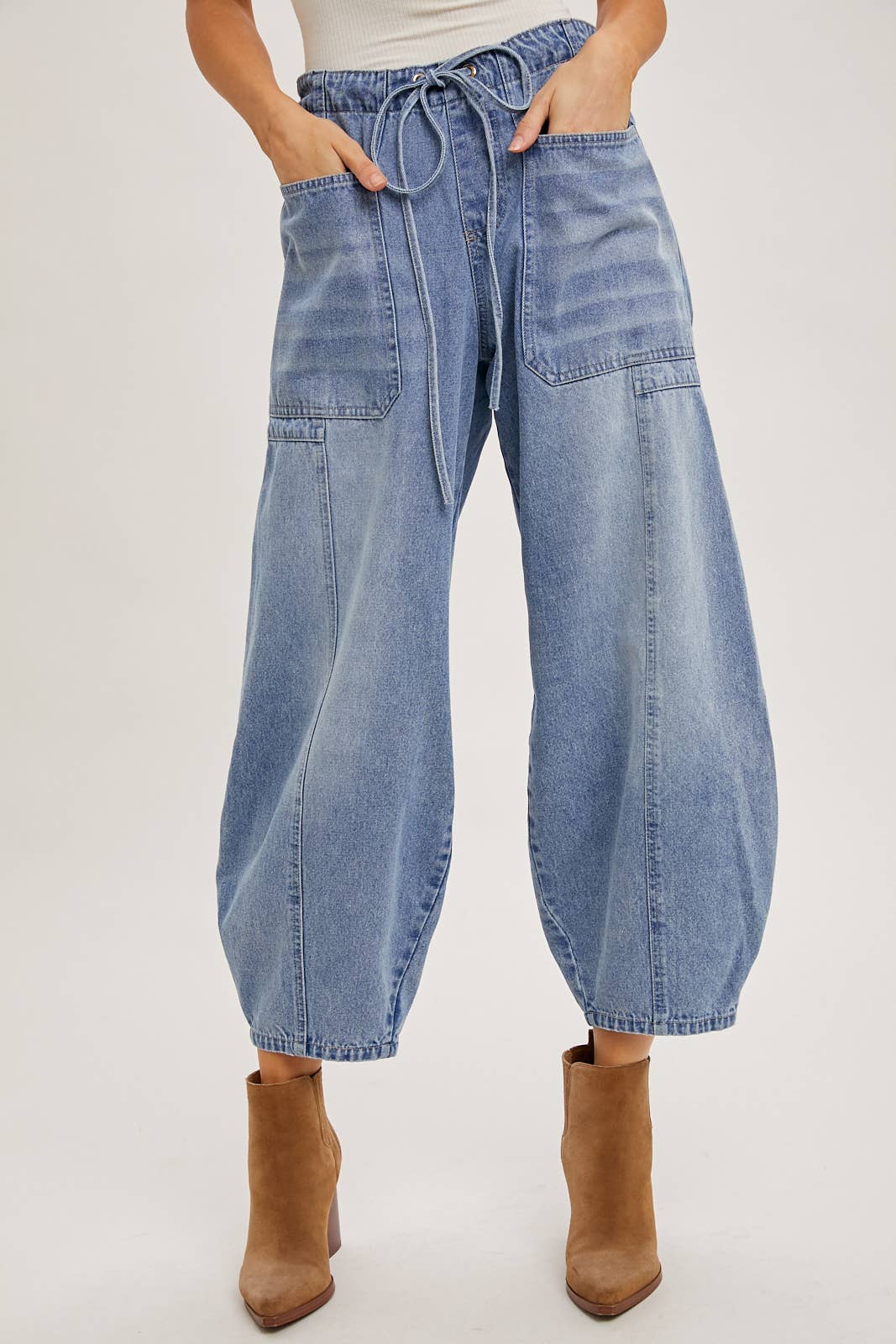 Easy Days Barrel Jeans