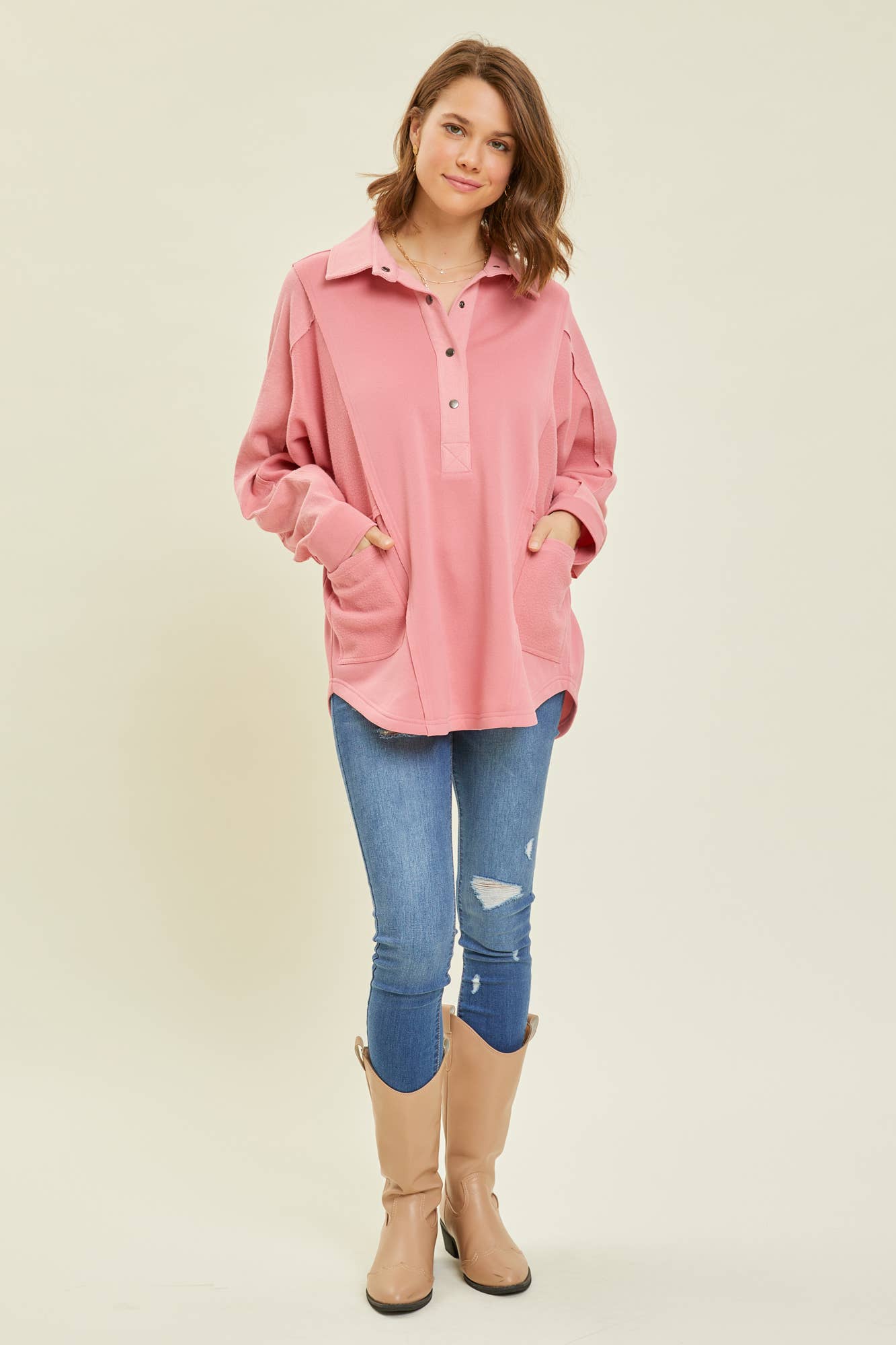 OVERSIZED FLEECE HENLEY PULLOVER: PINK