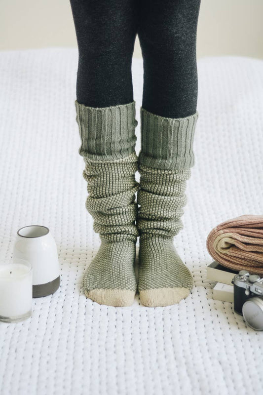 Two-Tone Lounge Socks: Mint